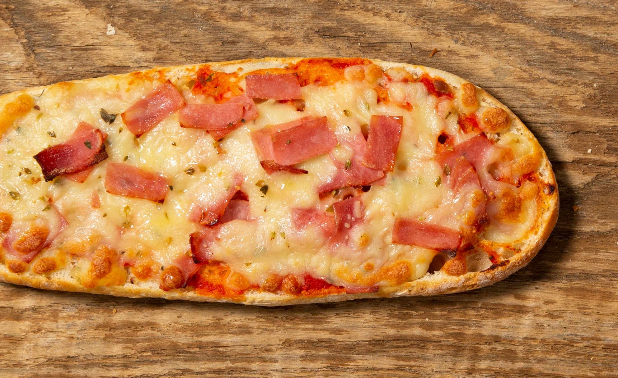 Sonkás-sajtos melegszendvics, a rohanós reggelek megmentője