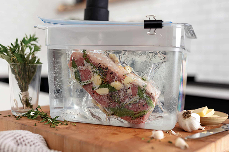 Nem új, de újra lehet szeretni: így segítik a munkát a modern sous-vide termékek